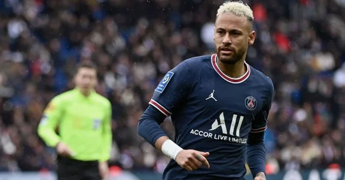 Neymar ile Manchester City ilgileniyor.