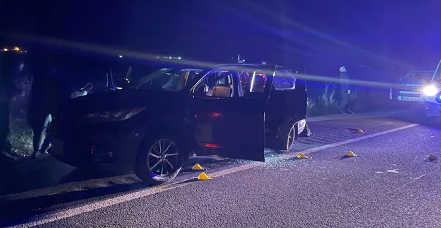 Otomobile silahlı saldırı