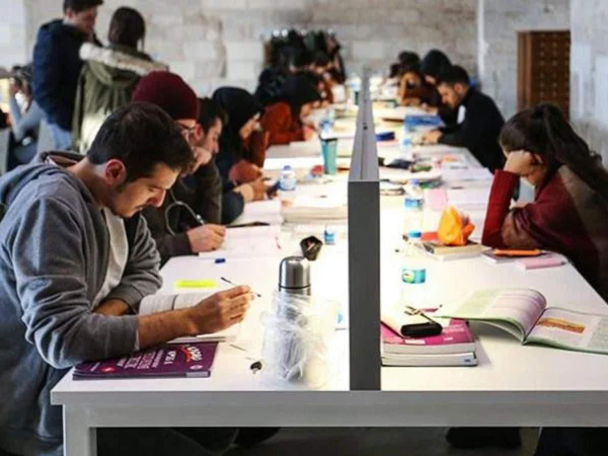 özel üniversite fiyatları özel üniversite fiyatları