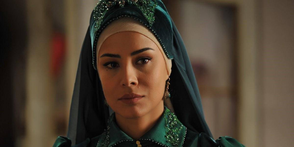 Özlem Conker Oyunculuğu Mu Bıraktı