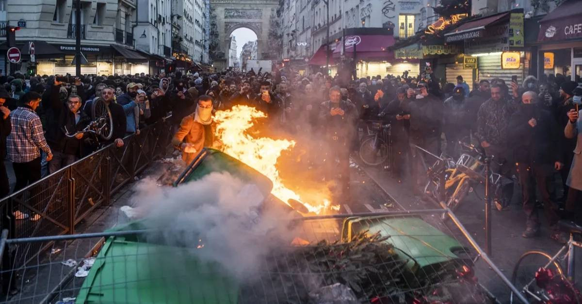 PKK Paris Saldırı PKK Paris Saldırı