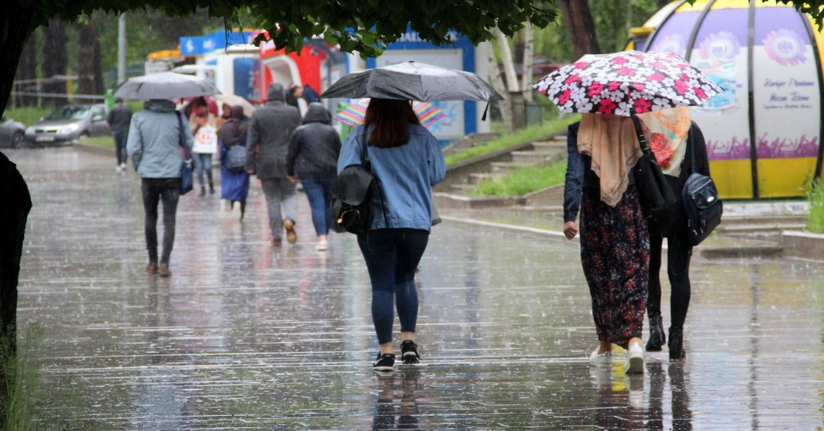 Plan yapanlara Meteoroloji’den uyarı: Sağanak yağış ve kavurucu sıcaklar etkili olacak Plan yapanlara Meteoroloji’den uyarı: Sağanak yağış ve kavurucu sıcaklar etkili olacak