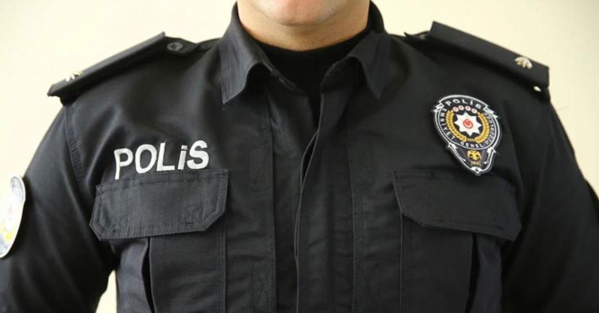 Polis
