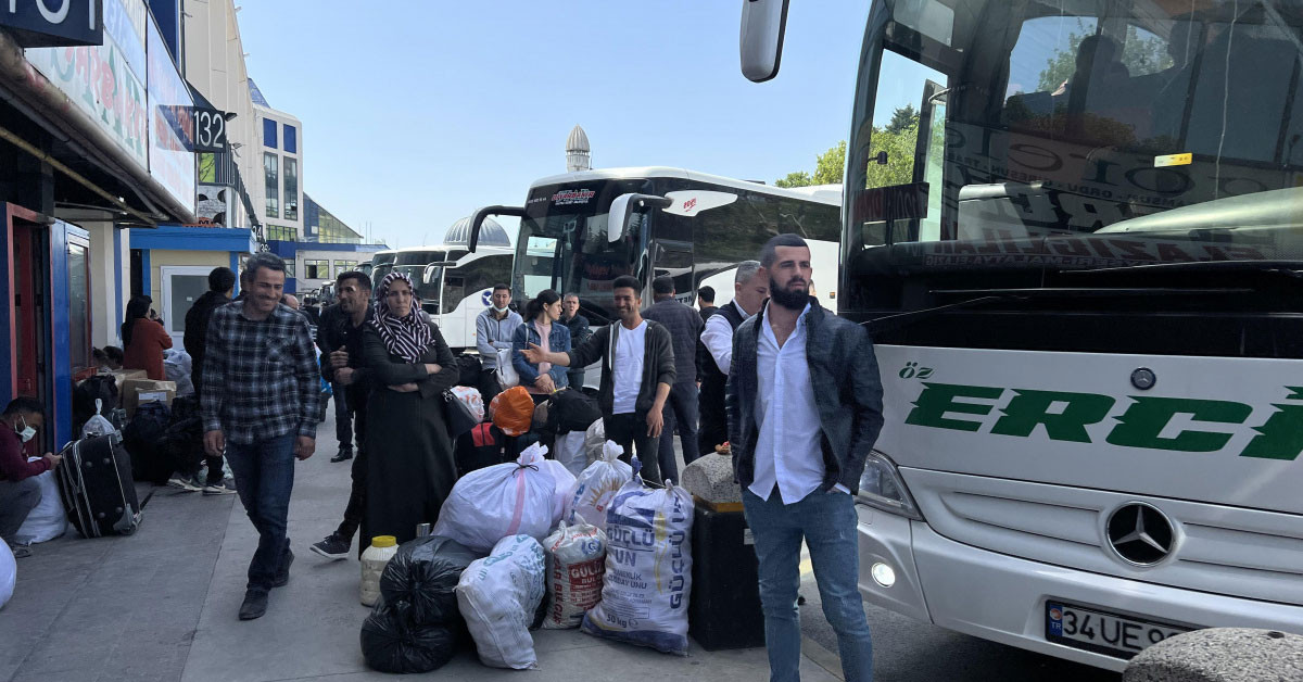 Ramazan Bayramı öncesi otogarlarda yoğunluk sürüyor: Biletlerin yüzde 80'i satıldı!