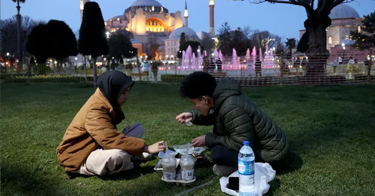 Ramazanın ilk iftarı yapıldı