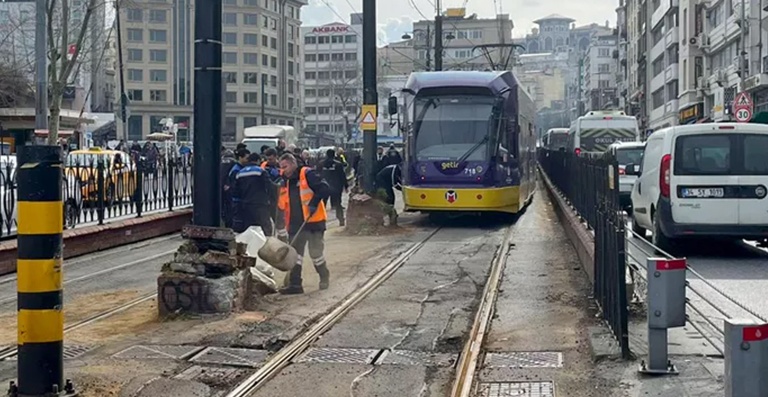 Raylardan çıktı
