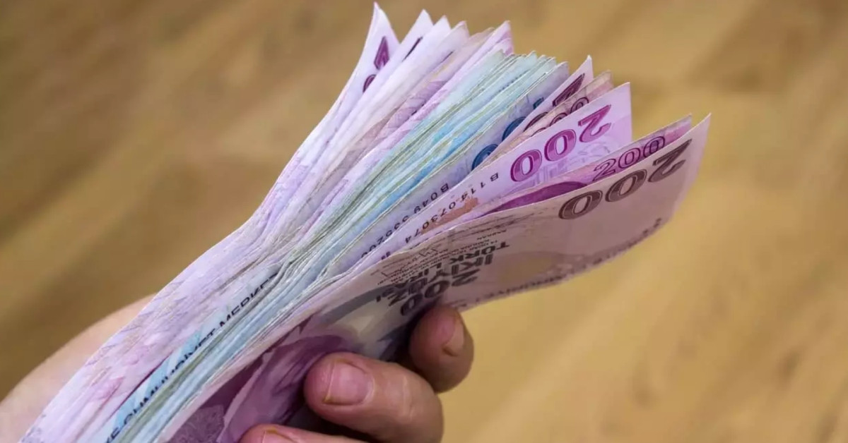 Resmi Gazete’de yayımlandı bir devir kapandı: Kamuda artık birden fazla maaş alınamayacak
