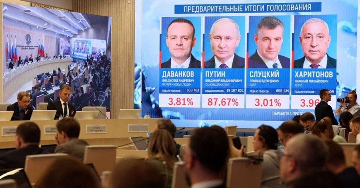 Rusya'da sandık başı anketine göre Vladimir Putin, yüzde 87'nin üzerinde oy oranıyla yeniden devlet başkanı seçildi. Rusya'da sandık başı anketine göre Vladimir Putin, yüzde 87'nin üzerinde oy oranıyla yeniden devlet başkanı seçildi.