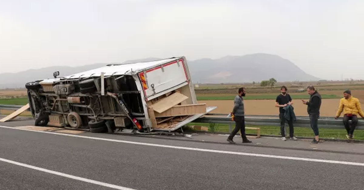 Selami Şahin'in oğlu kaza geçirdi