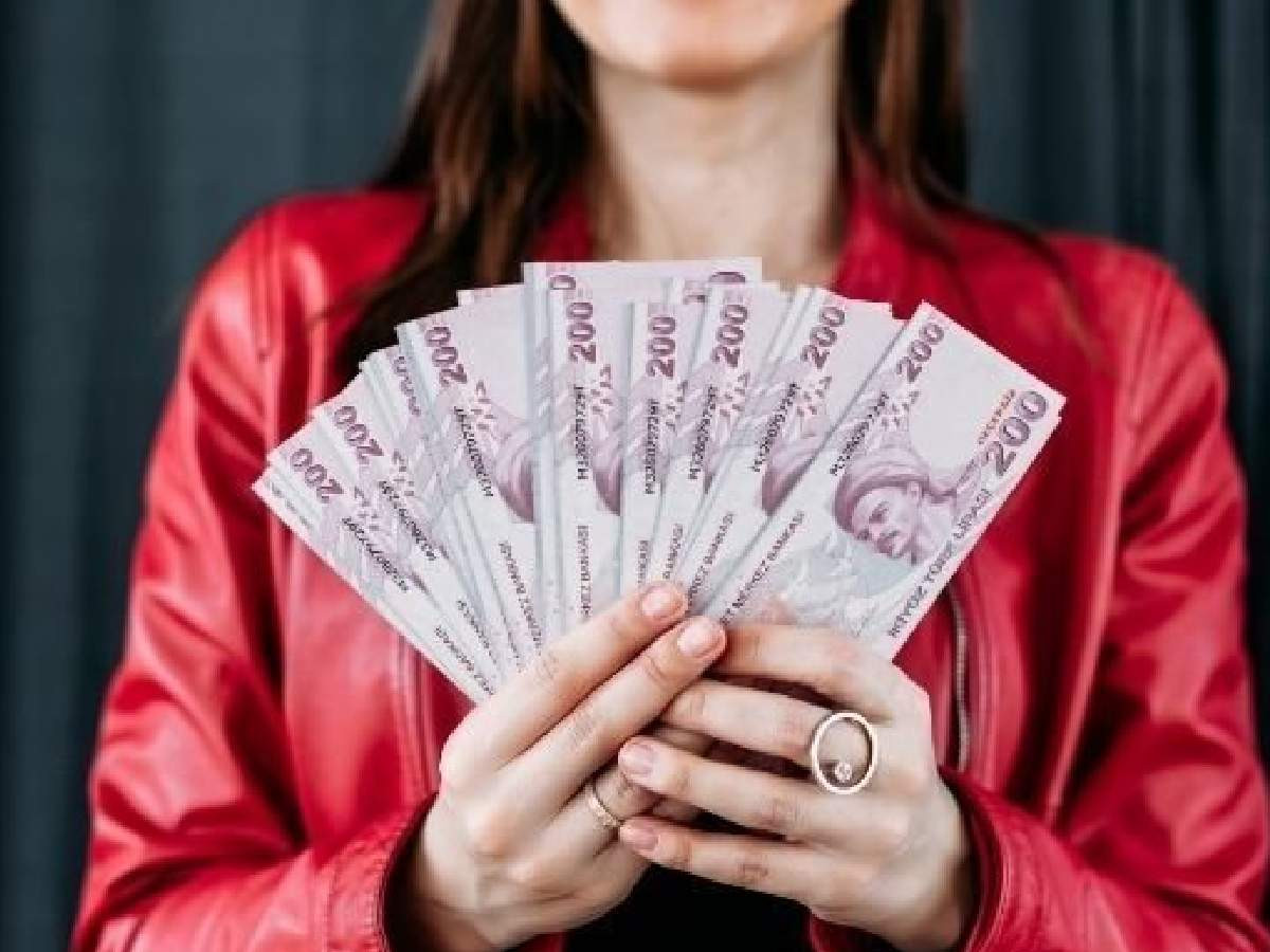 SGK'ya bugün başvuran 15.000 TL alacak!