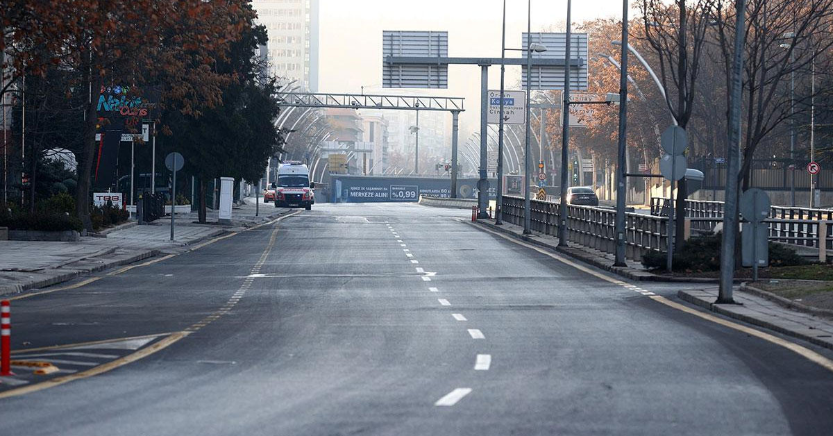 Sınava girecek adaylar dikkat: Hafta sonu bu yollar ulaşıma kapalı! Sınava girecek adaylar dikkat: Hafta sonu bu yollar ulaşıma kapalı!