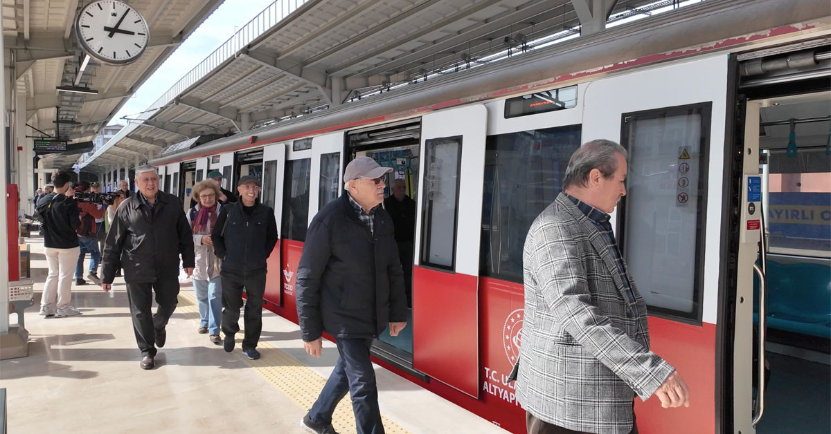 Sirkeci-Kazlıçeşme hattı büyük ilgi gördü: 80 bin İstanbullu hizmetten faydalandı