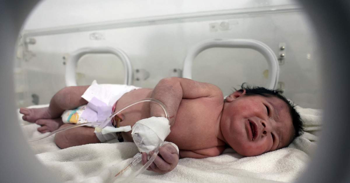 Suriye Deprem Aya Bebek