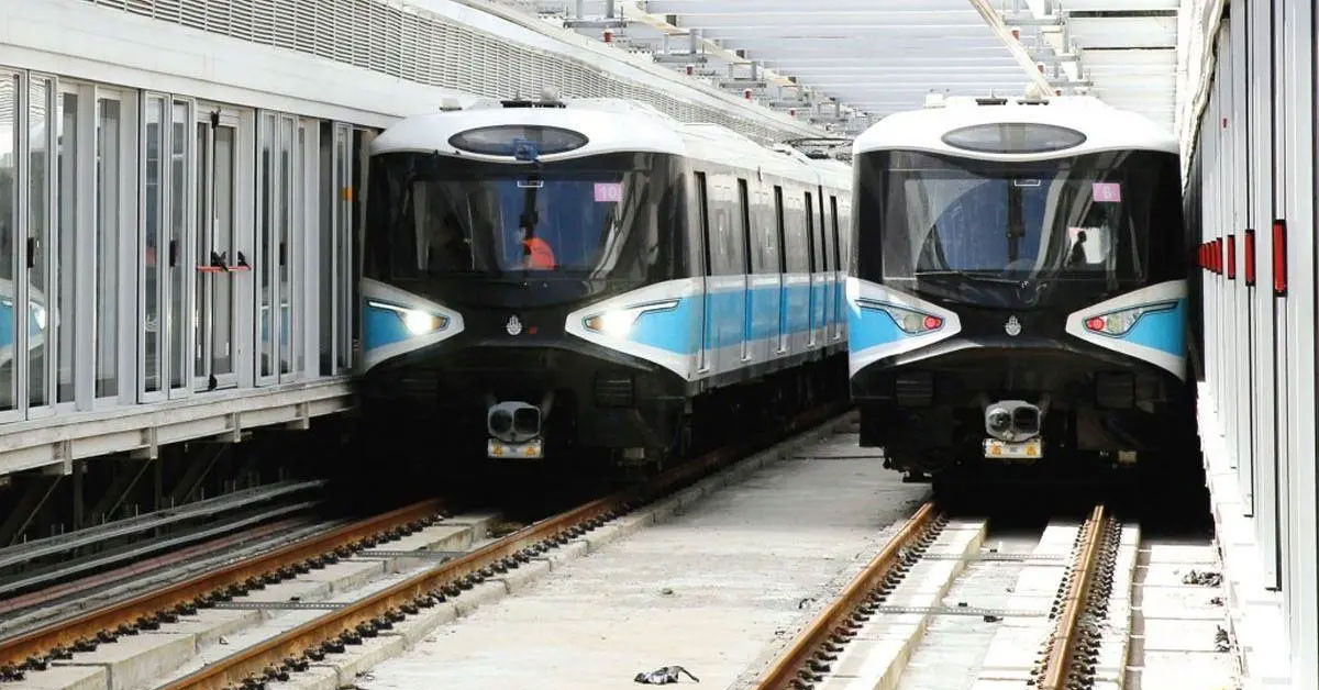 Sürücüsüz metrolar raylar için hazır Sürücüsüz metrolar raylar için hazır