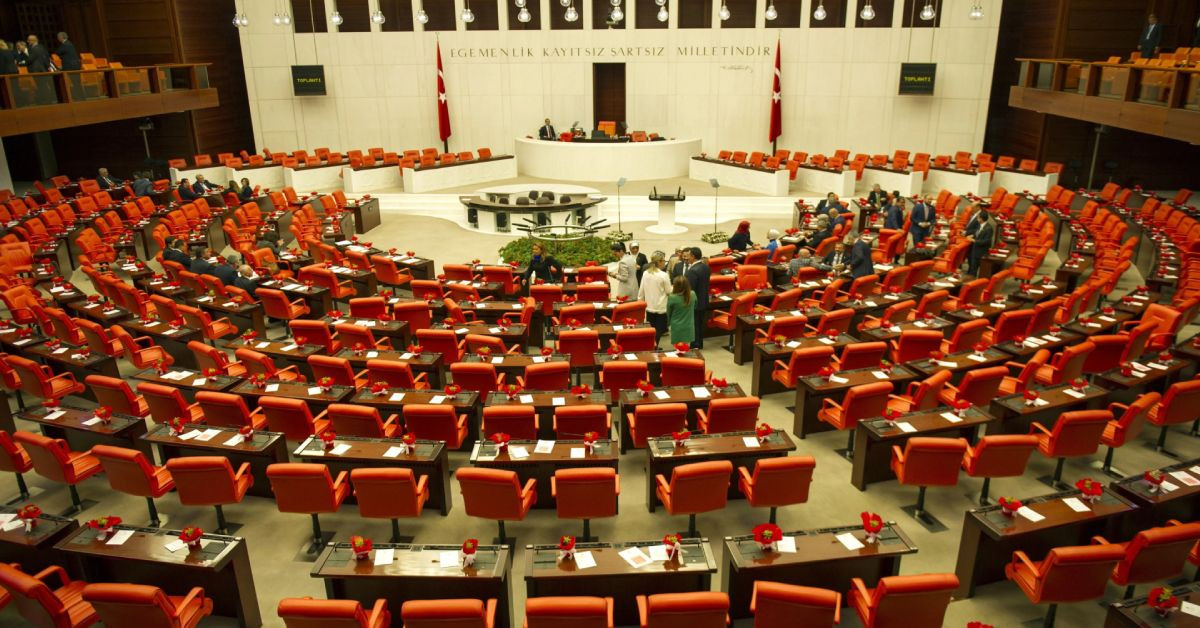 TBMM’de hareketlilik başladı: Yeni anayasa gündeme gelecek