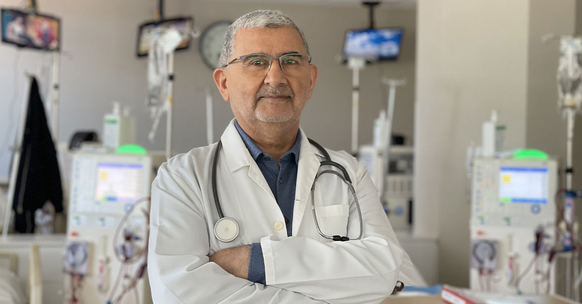 Türk Böbrek Vakfı Hizmet Hastanesi Diyaliz Merkezi Sorumlusu, İç Hastalıkları ve Nefroloji Uzmanı Dr. Bilal Görçin Türk Böbrek Vakfı Hizmet Hastanesi Diyaliz Merkezi Sorumlusu, İç Hastalıkları ve Nefroloji Uzmanı Dr. Bilal Görçin