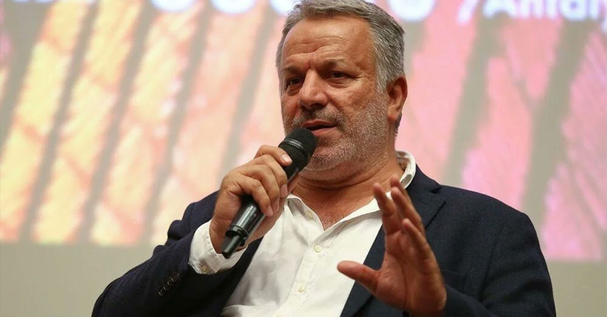 Türk dizileri, her yıl yaklaşık 170 ülkeye ihraç ediliyor. Bu sefer yeni hedefini dünyanın kalabalık ülkesi olan Çin'i hedef tahtasına koydu Türk dizileri, her yıl yaklaşık 170 ülkeye ihraç ediliyor. Bu sefer yeni hedefini dünyanın kalabalık ülkesi olan Çin'i hedef tahtasına koydu