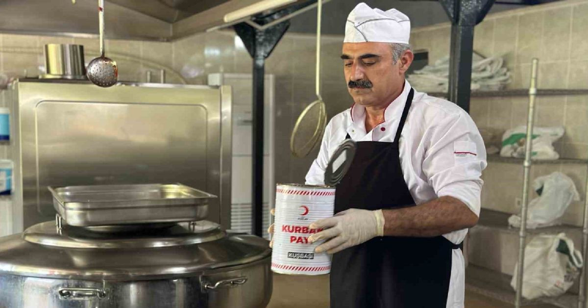 Türk Kızılayı’ndan büyük kampanya: Türkiye genelinde 41 aşevi günlük 50 bin kişinin ihtiyacını karşılıyor