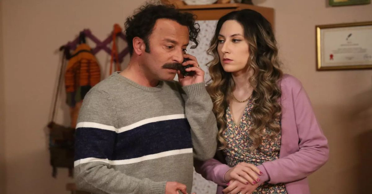 Üç Kız Kardeş 79. bölüm ön izlemesi yayınlandı: Somer, Türkan ile evlenme amacından vazgeçmiyor