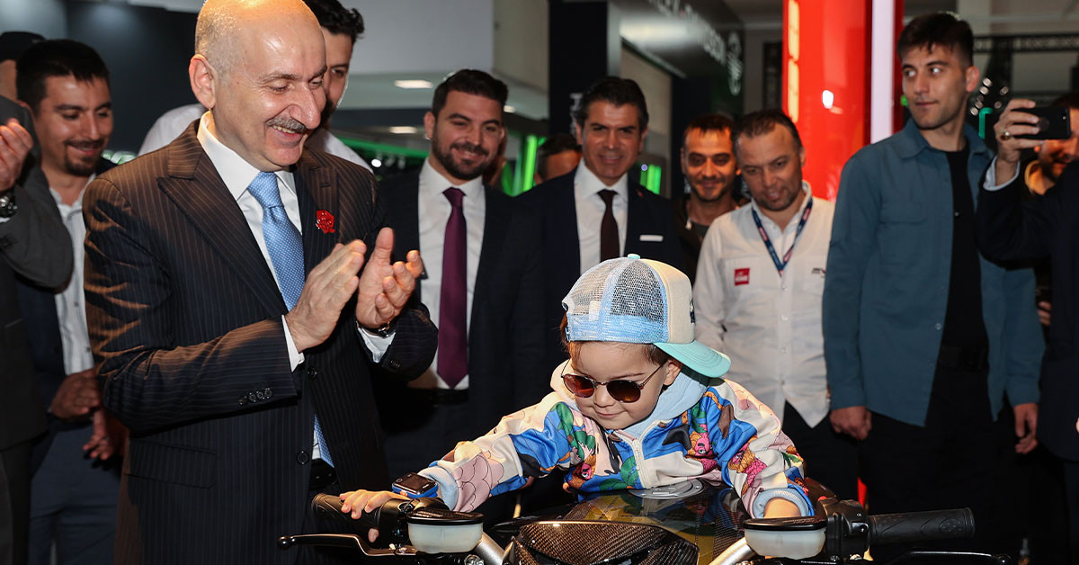 Ulaştırma ve Altyapı Bakanı Karaismailoğlu Ulaştırma ve Altyapı Bakanı Karaismailoğlu