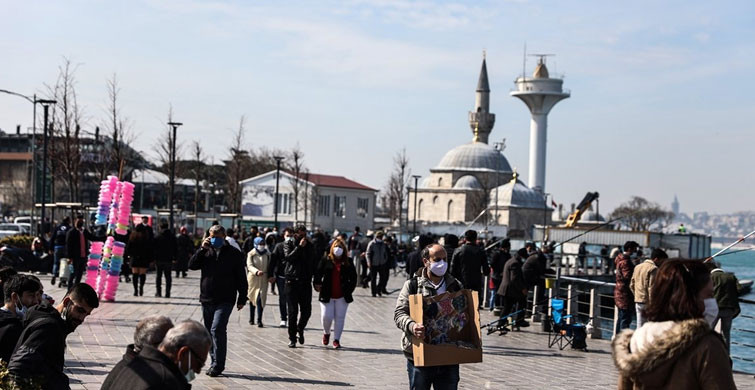 İstanbullu Yasaksız Cumartesi'de Güneşin Tadını Çıkardı56456