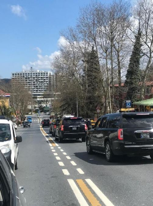 Başkan Erdoğan Sarıyer'de Minibüs Durağını Ziyaret Etti5454
