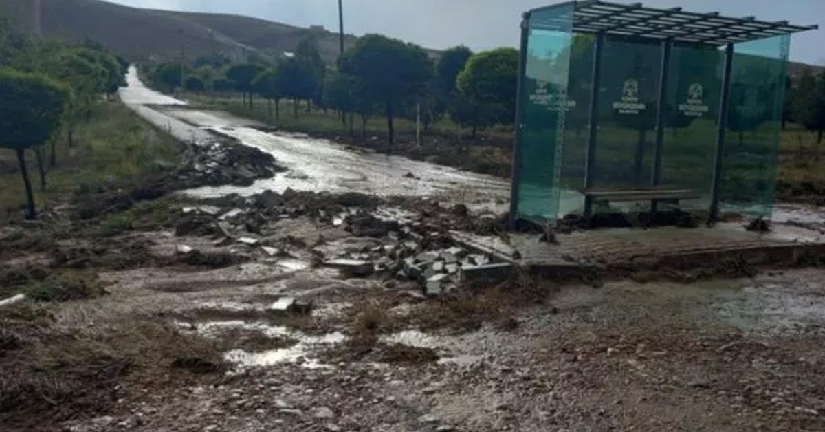 Yağış hayatı olumsuz etkiledi