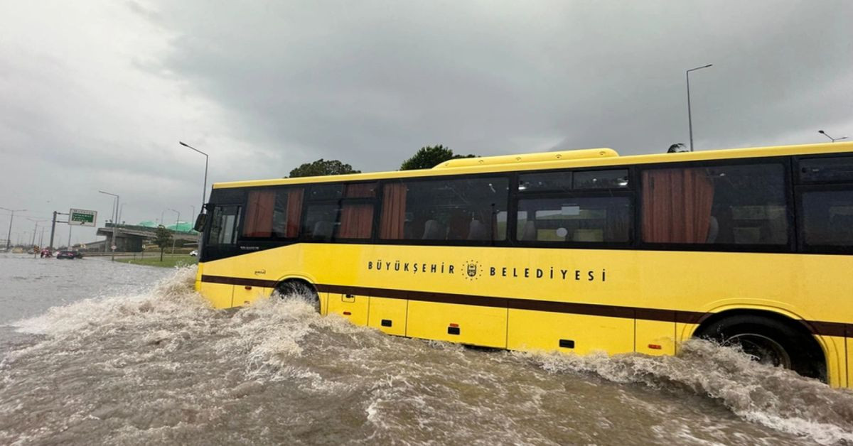 Yağmur ve kuvvetli rüzgar geliyor: Meteoroloji bölge bölge açıkladı (6 Temmuz 2024) Yağmur ve kuvvetli rüzgar geliyor: Meteoroloji bölge bölge açıkladı (6 Temmuz 2024)