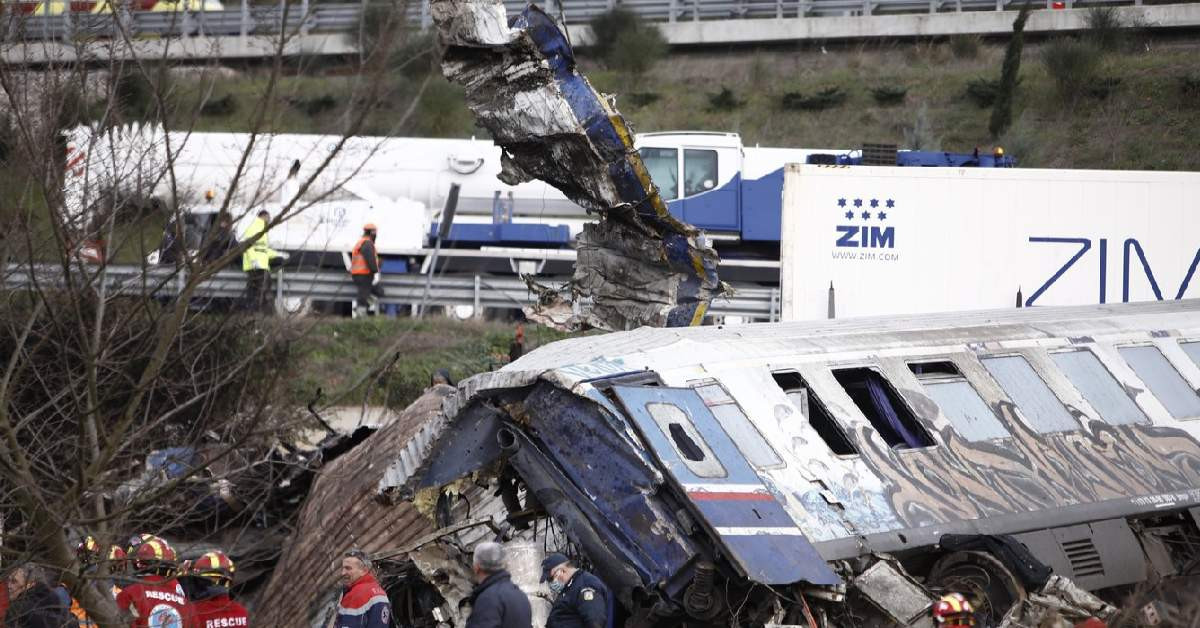 Yunanistan Tren Kazası Yunanistan Tren Kazası