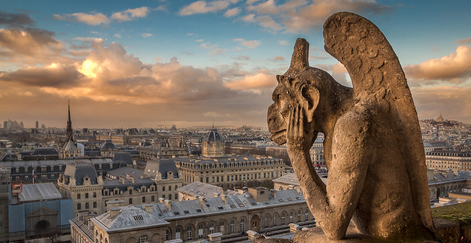 notre dame katedrali ne zaman yandı