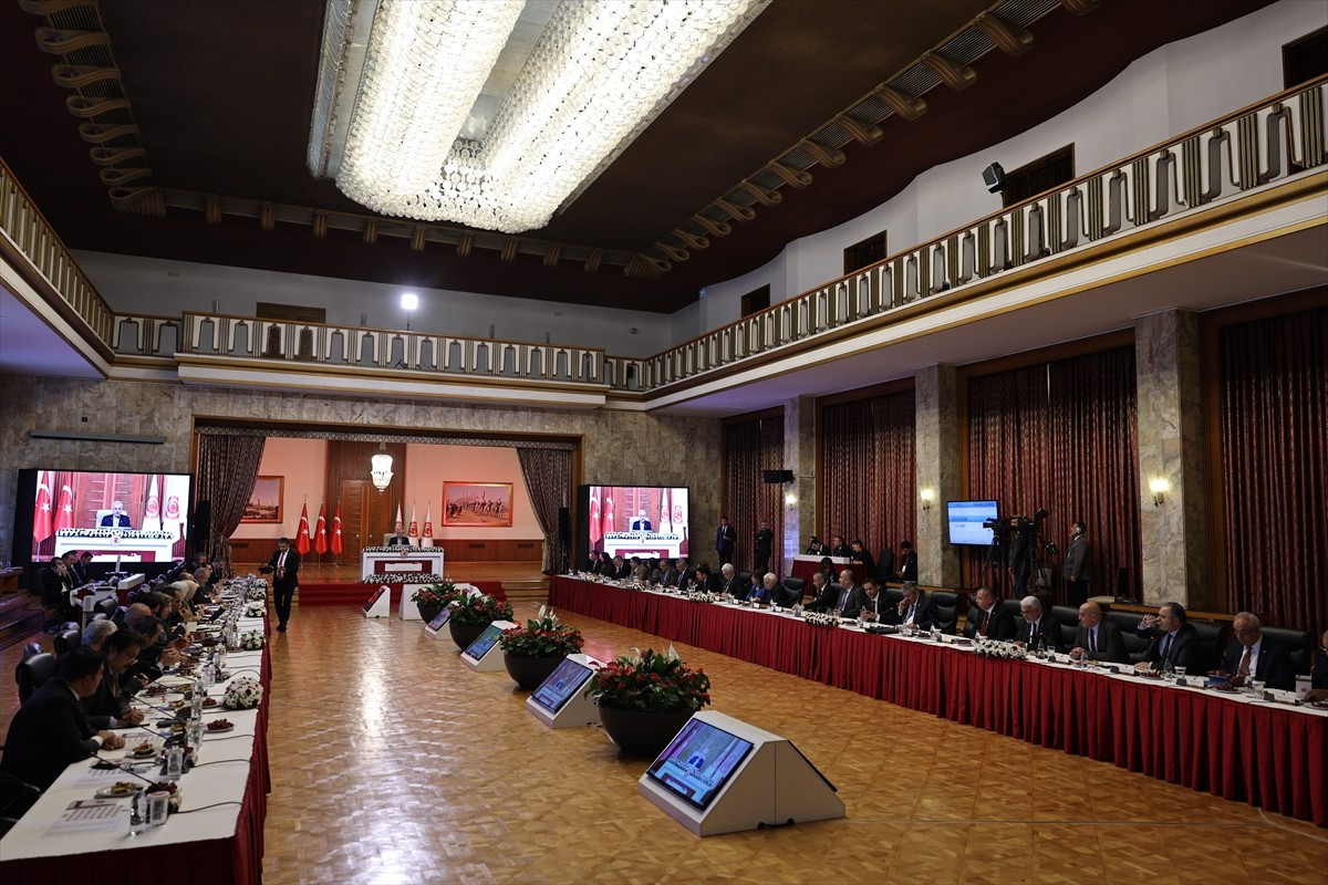 'Terörsüz Türkiye' hedefi doğrultusunda TBMM'de kurulan Milli Dayanışma, Kardeşlik ve Demokrasi...