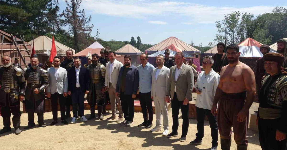 Milli Güreşçiler Taha Akgül ve Rıza Kayaalp, 'Mehmed: Fetihler Sultanı ...