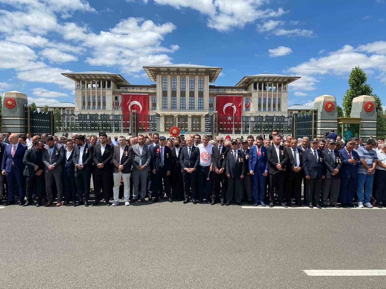 15 TEMMUZ DEMOKRASİ ŞEHİTLERİ, GAZİLERİ VE TERÖR MAĞDURLARI DERNEĞİ GENEL BAŞKANI ABBAS GÜNDÜZ...