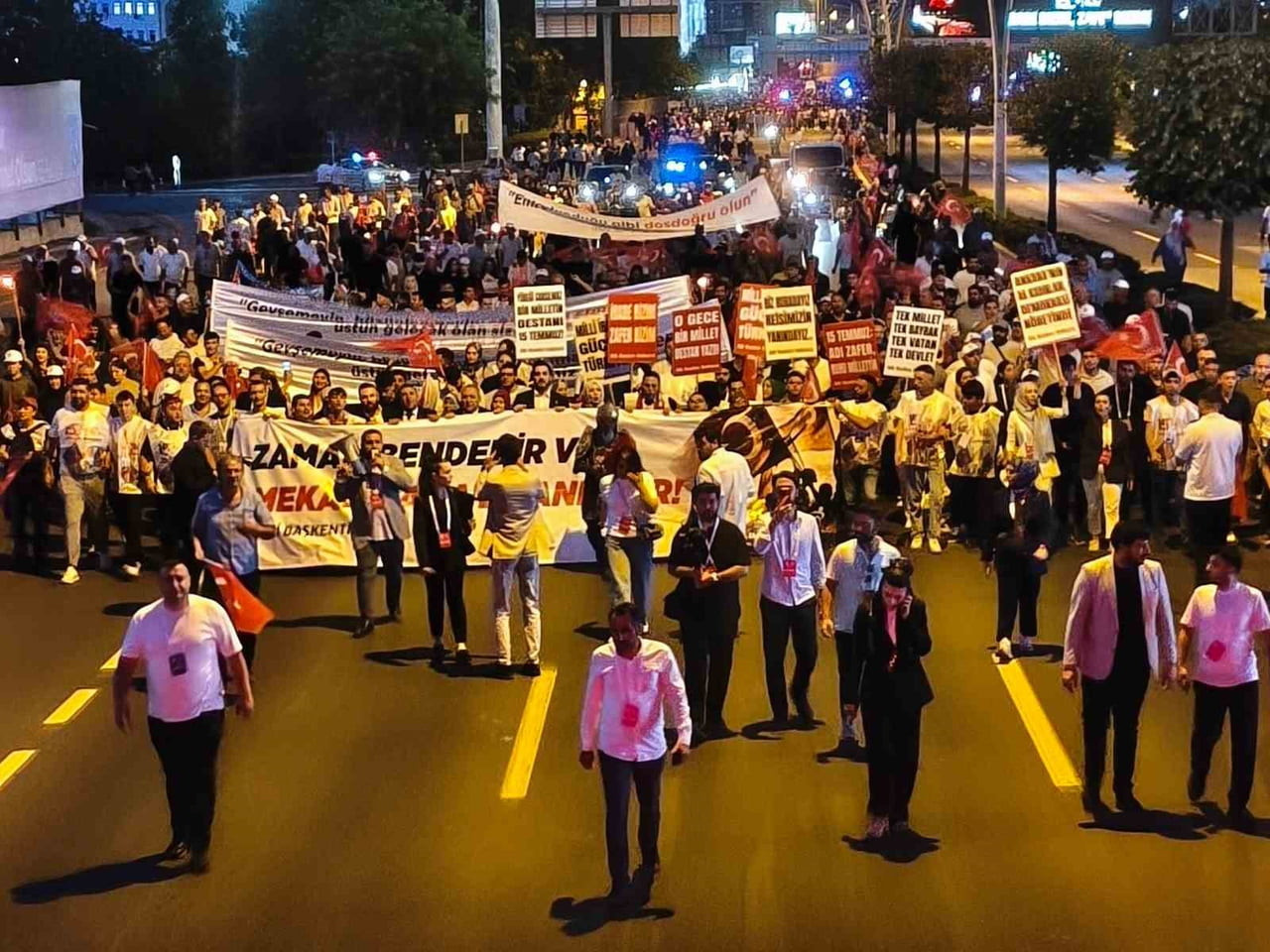 15 TEMMUZ DEMOKRASİ VE MİLLİ BİRLİK GÜNÜ'NÜN 10'UNCU YILI DOLAYISIYLA BEŞTEPE MİLLET BAHÇESİ'NDE...