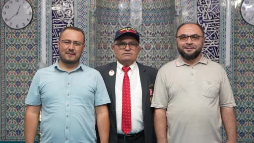 15 Temmuz’da sela okurken taşlı saldırıya uğramıştı...Manisalı 15 Temmuz gazisi o gece yaşananları...