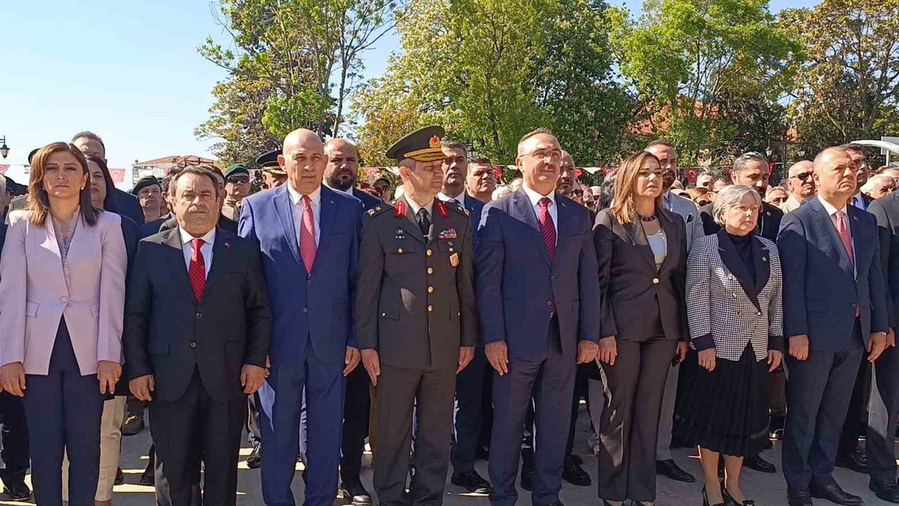19 MAYIS ATATÜRK'Ü ANMA, GENÇLİK VE SPOR BAYRAMI TEKİRDAĞ'DA DÜZENLENEN TÖRENLERLE BÜYÜK BİR COŞKU...