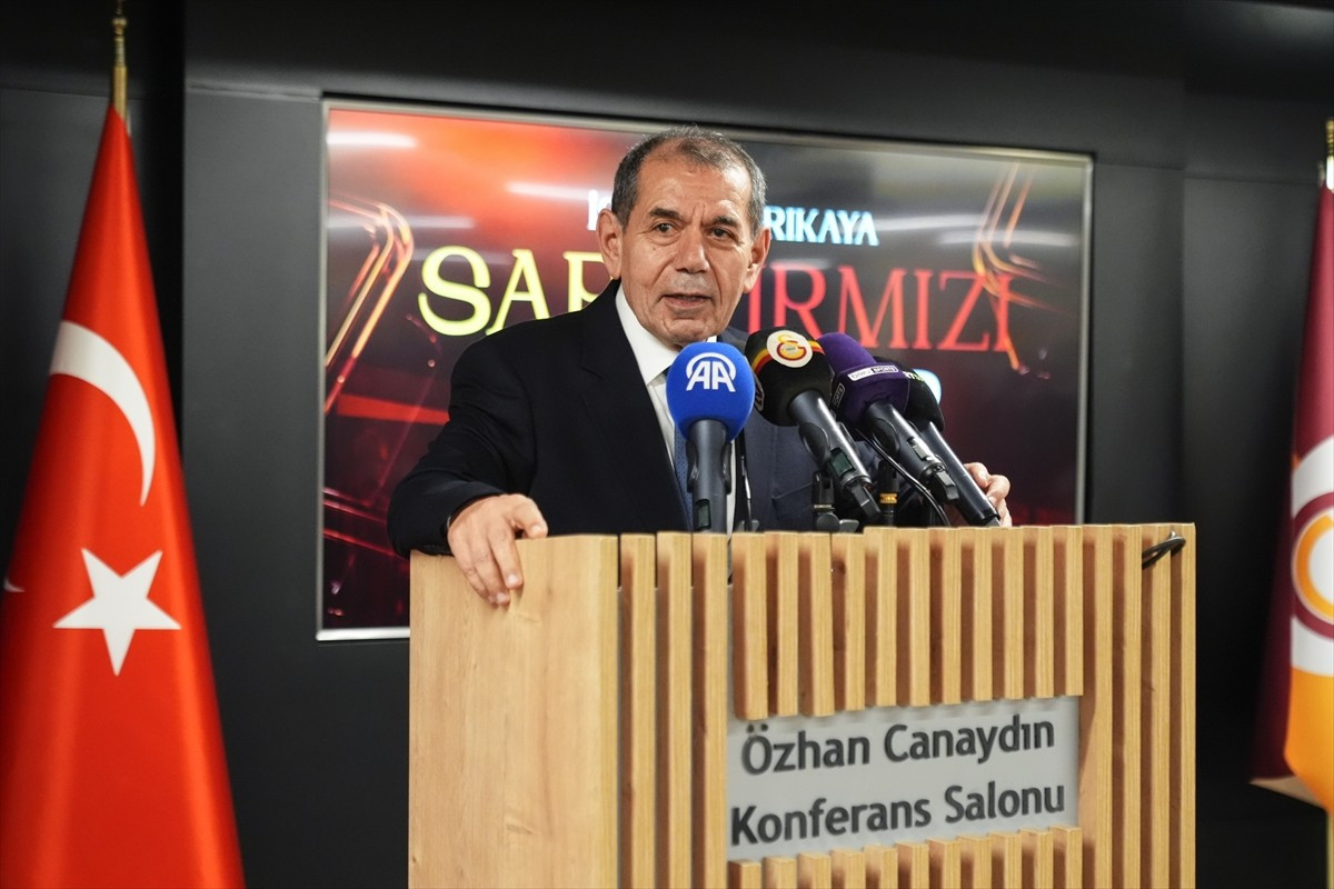 1905 Galatasaraylı Yönetici ve İş İnsanları Derneği (1905 GSYİAD) tarafından düzenlenen "İsmail...