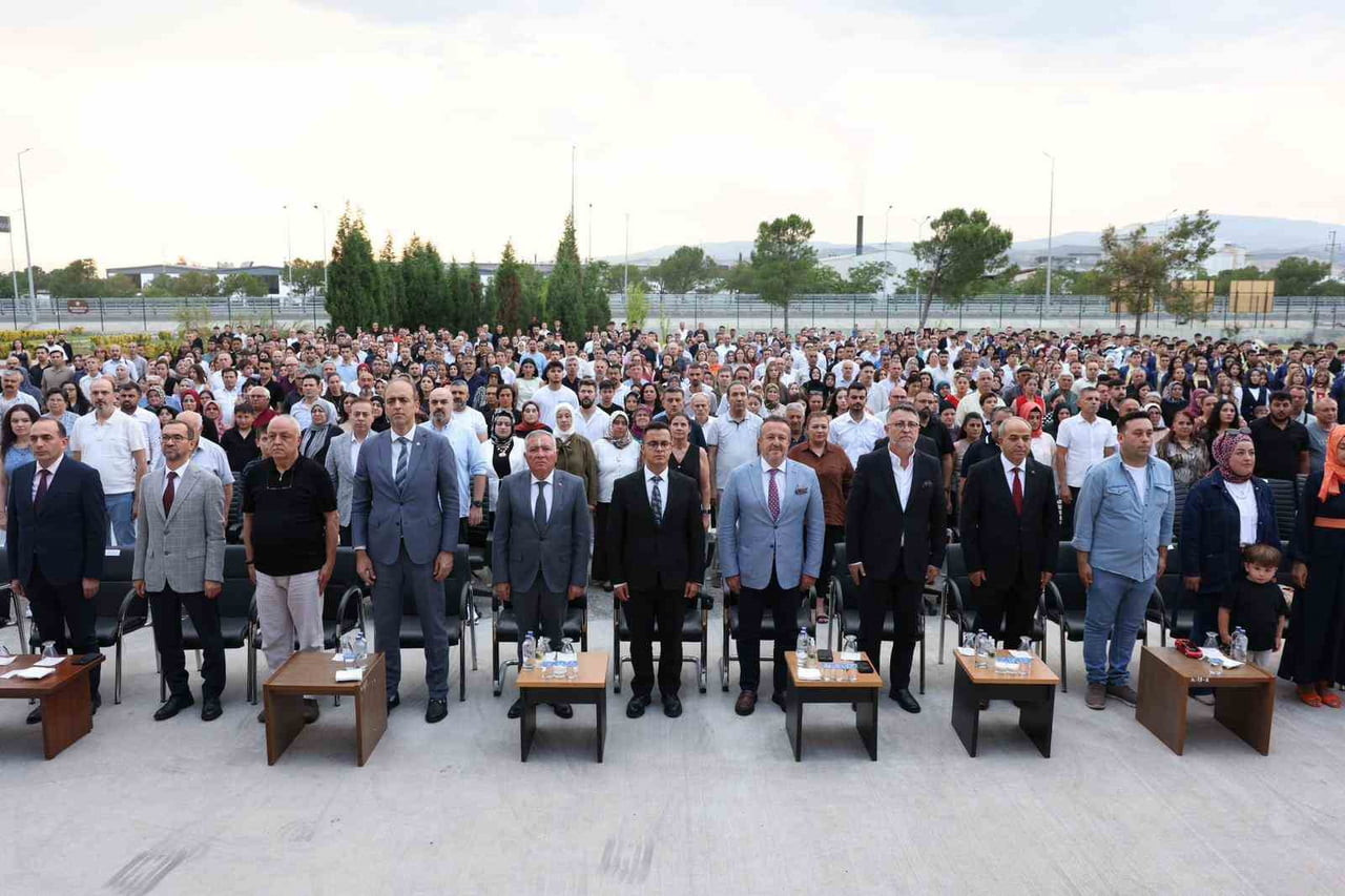 2025-2026 EĞİTİM-ÖĞRETİM YILININ SONA ERMESİYLE BİRLİKTE DOSTEK KOLEJİ’NDE EĞİTİMİNİ TAMAMLAYAN...