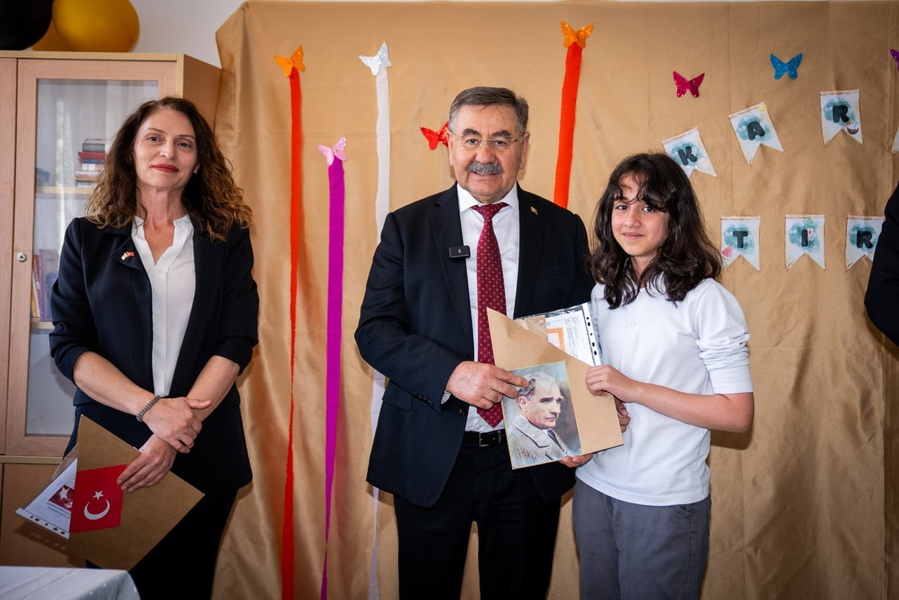 2025-2026 EĞİTİM ÖĞRETİM YILININ SONA ERMESİYLE BİRLİKTE MİLYONLARCA ÖĞRENCİ KARNE HEYECANI...