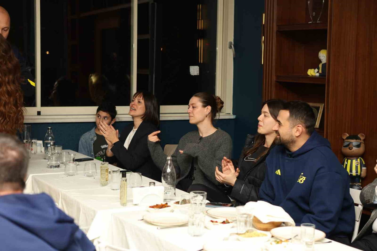 2025-2026 HALKBANK KADINLAR BASKETBOL SÜPER LİGİ’Nİ ŞAMPİYON OLARAK TAMAMLAYAN FENERBAHÇE OPET...