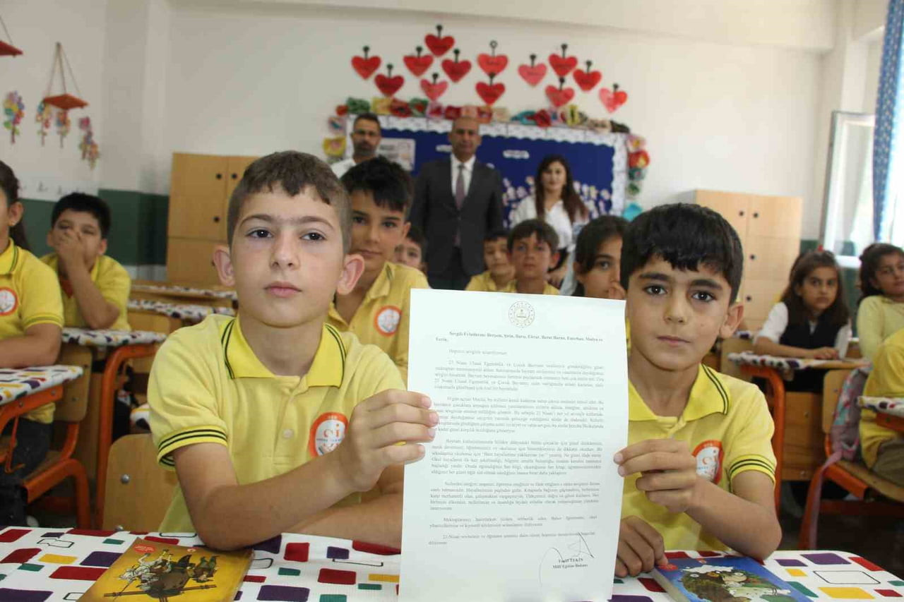 23 NİSAN ULUSAL EGEMENLİK VE ÇOCUK BAYRAMI KAPSAMINDA ŞIRNAK’IN ULUDERE İLÇESİNE BAĞLI ŞENOBA...