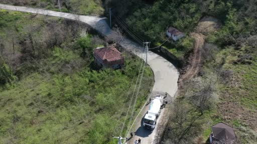 25 yıllık yol sorunu çözüme kavuşturuluyor