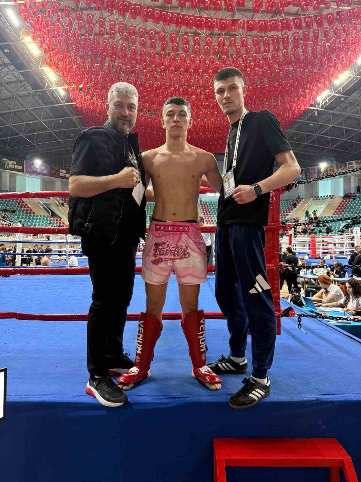 26 MART-1 NİSAN TARİHLERİ ARASINDA DİYARBAKIR’DA DÜZENLENEN KİCKBOKS BÜYÜKLER VE GENÇLER TÜRKİYE...