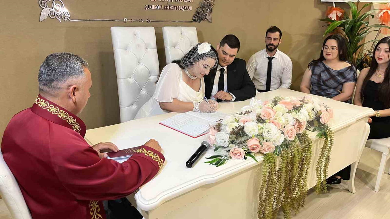 26.06.2026 TARİHİNDE NİKAH YAPMAK İSTEYEN ÇİFTLER, TÜRKİYE GENELİNDE OLDUĞU GİBİ ADANA'DA DA...