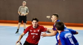 Beşiktaş, Hentbolda Trabzon Büyükşehir Belediyespor'u Yenerek Namağlup Liderliğini Sürdürüyor