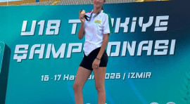 Eylül Aygül, U-18 Atletizm Türkiye Şampiyonu oldu