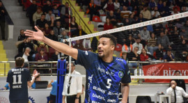 Gebze Belediyespor, Bursa Büyükşehir Belediyespor'u Zorlu Maçta Yenerek Galip Geldi