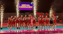 Kadın Milli Voleybol Takımı Tarihi Zaferini Kutladı