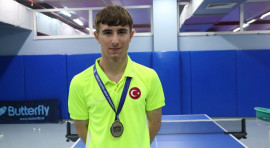 Otizmli Kardeşler Masa Tenisinde Madalya Peşinde