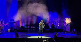 Teoman İstanbul'da Konser Verdi